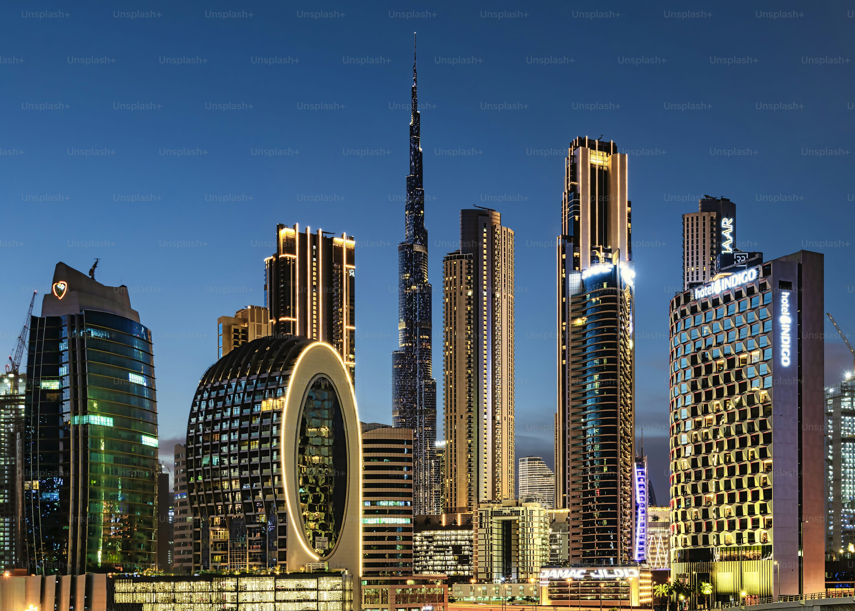 Unforgettable Dubai Tour Package: 4 Nights and 5 Days of Adventure and Luxury